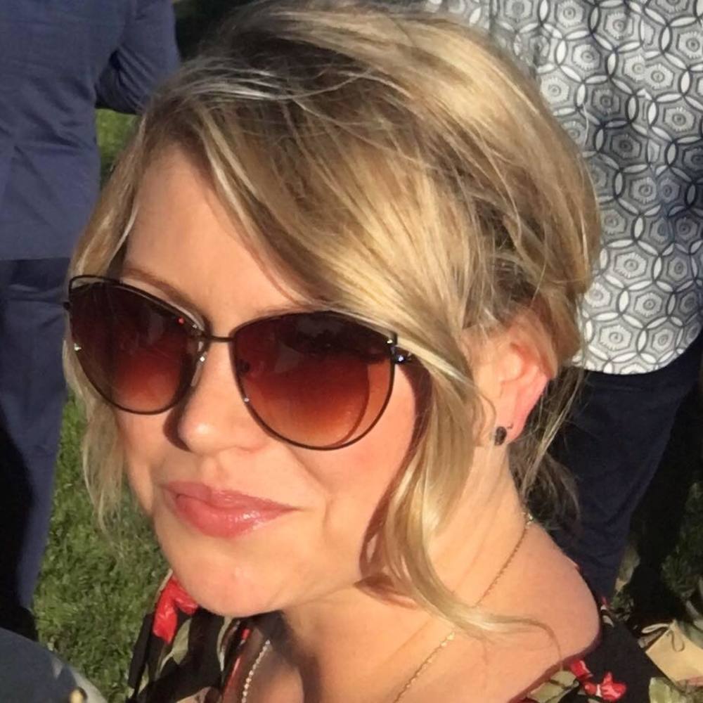 Meet your Posher, Ola